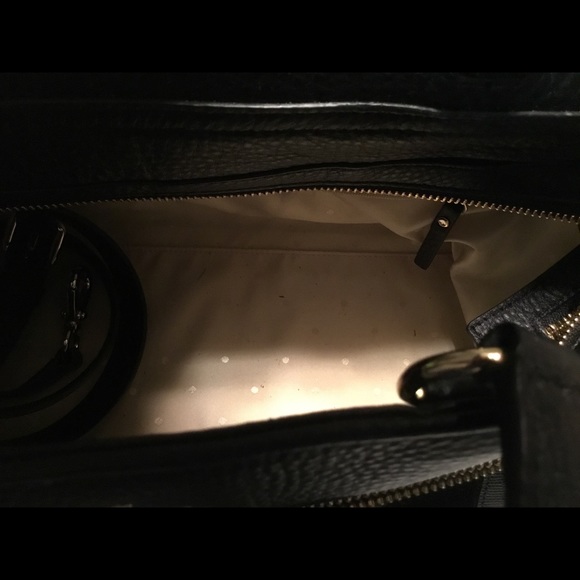 Kate Spade Satchel ....barely used - Picture 2 of 6